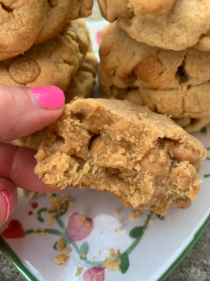 Giant Peanut Butter Chip Cookies